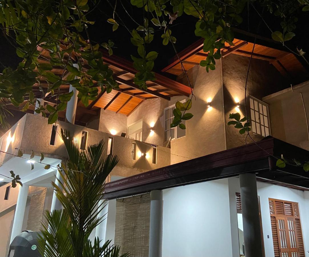 Mirissa Gold Rush Villa المظهر الخارجي الصورة